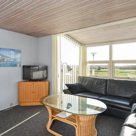 In W/ Wifi And 2 Bedrooms Сasa de vacaciones *